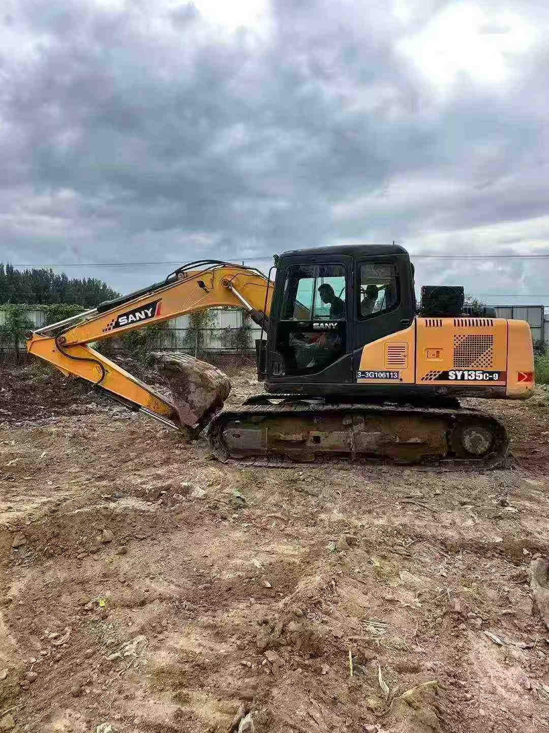 Used Sany SY135 Excavator 2016 Model