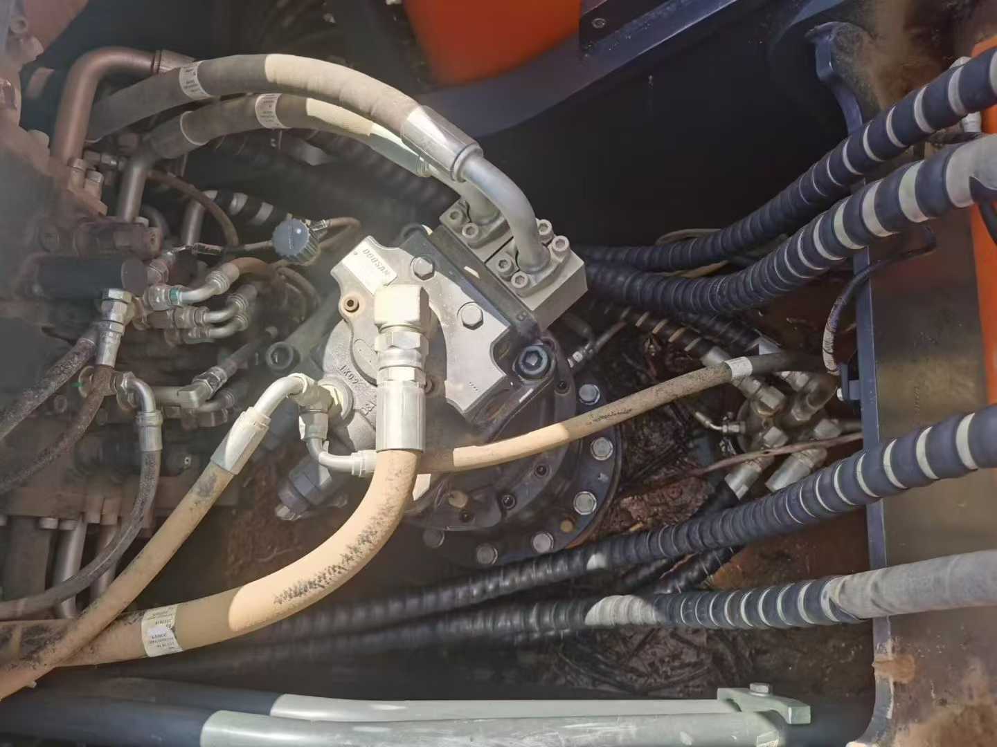 Used Doosan DX230LCS Excavator 2022 Model / 7