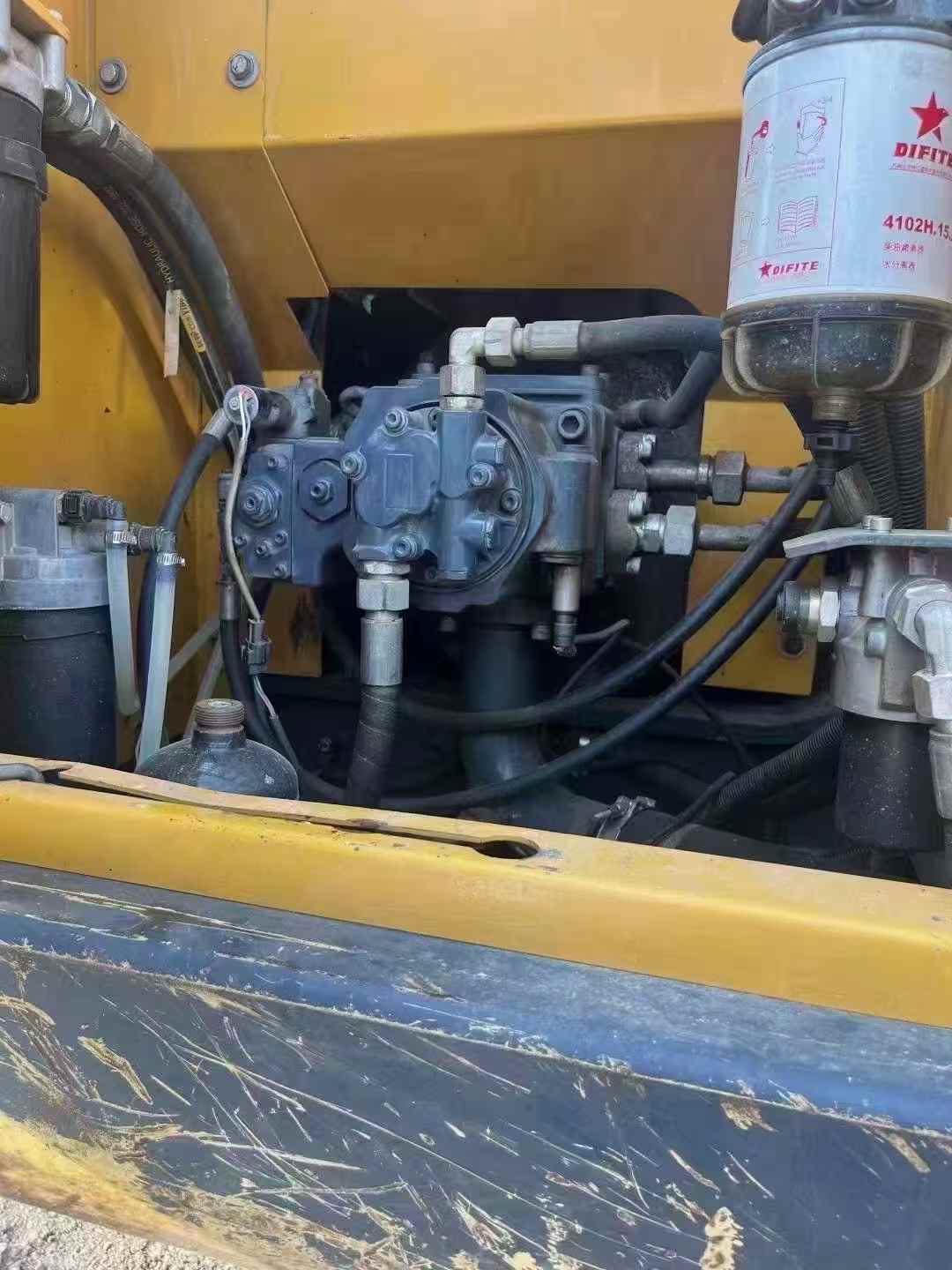 Used XCMG XE150 Excavator 2018 Model / 7