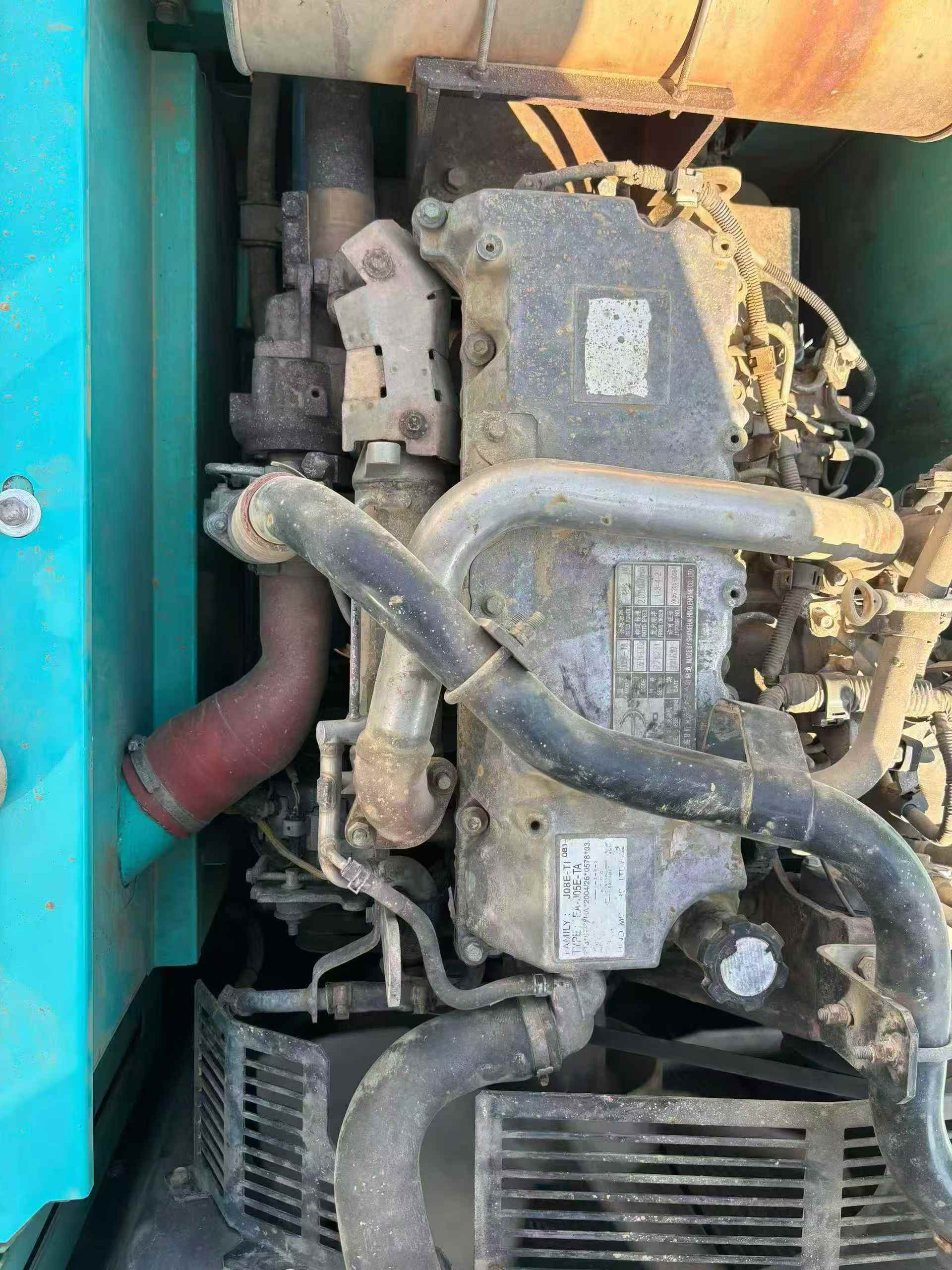 Used Kobelco SK210 Excavator 2011 Model / 5