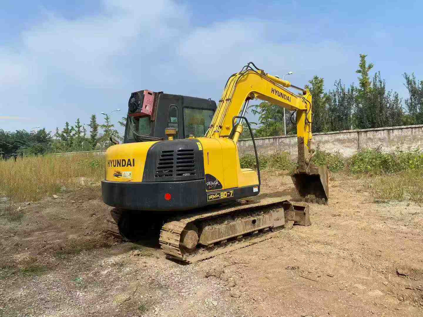 Used Hyundai R80-7 Excavator 2016 Model / 4