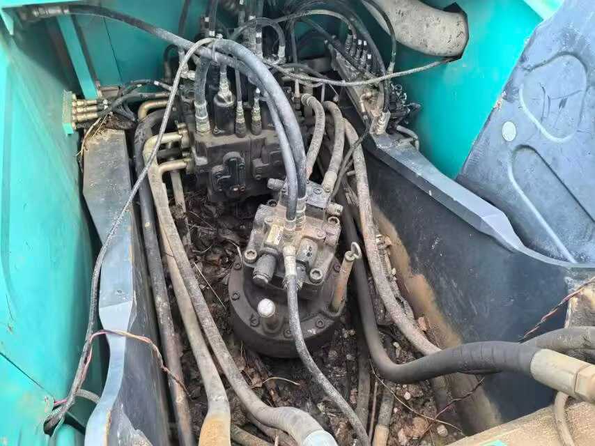 Used Kobelco SK2008 Excavator 2013 Model / 4