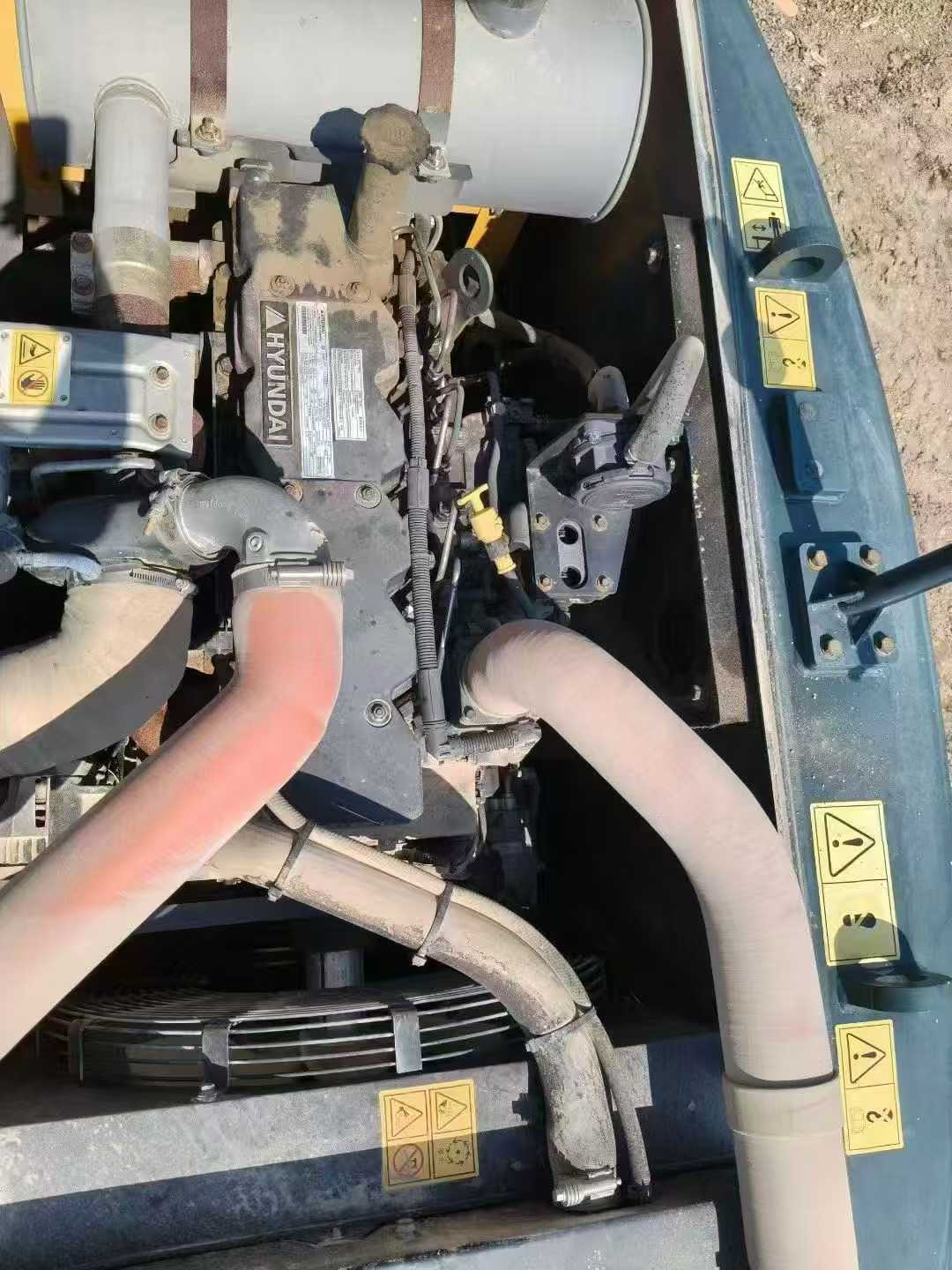 Used Hyundai R150WVSNPRO Excavator 2021 Model / 4