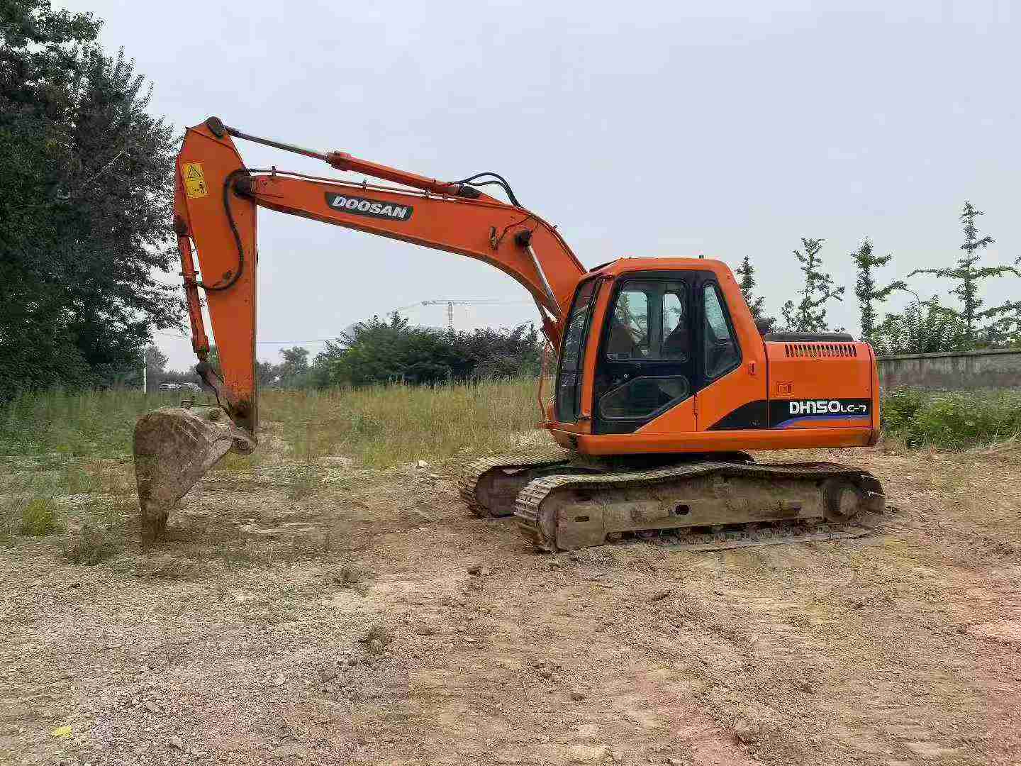 Used Doosan DH150-7 Excavator 2016 Model / 3