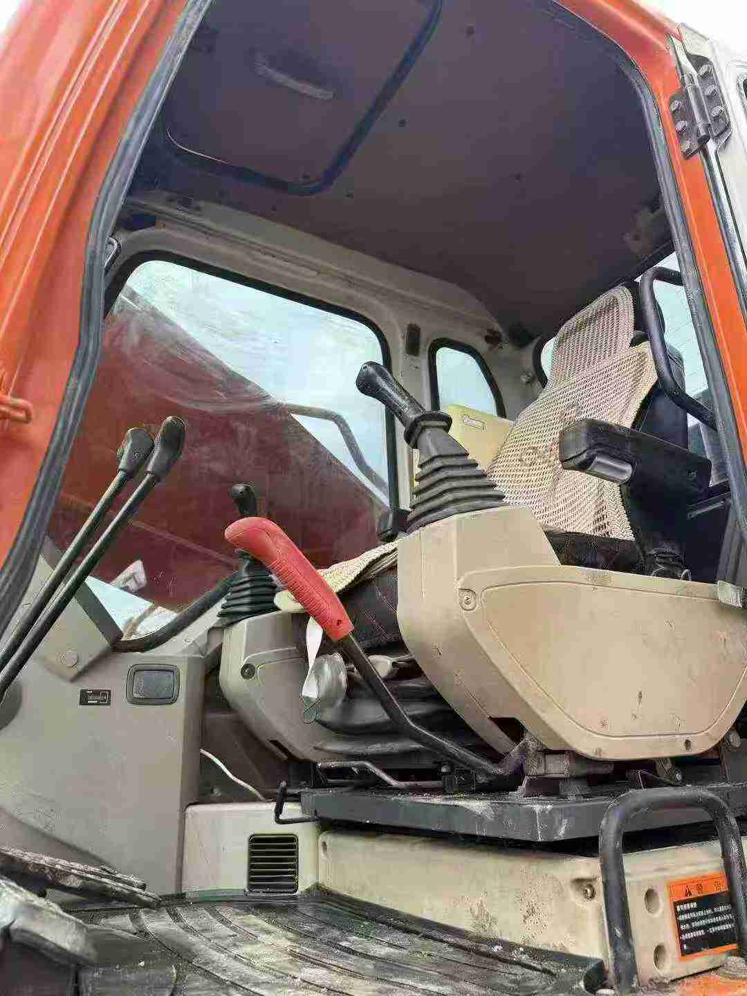 Used Doosan DH70 Excavator 2016 Model / 9