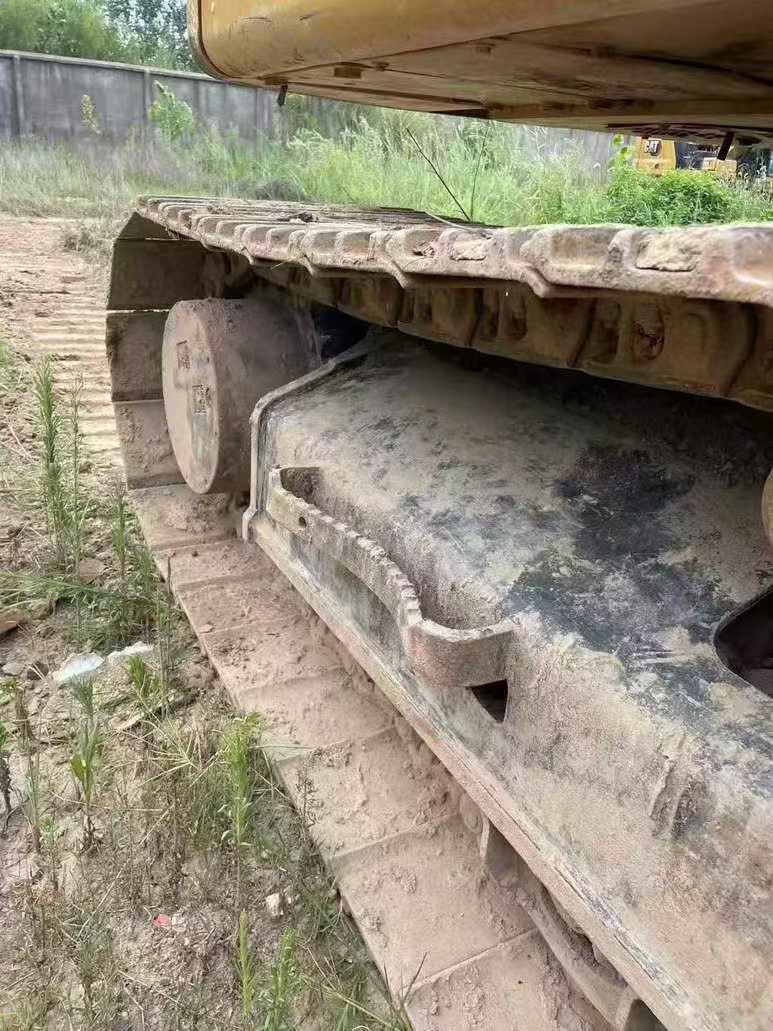 Used Caterpillar 323 Excavator 2020 Model / 6