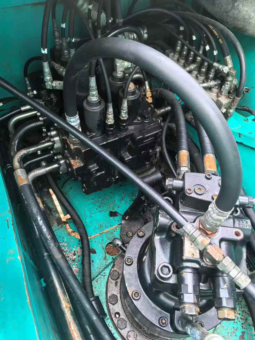 Used Kobelco SK210 Excavator 2016 Model / 5