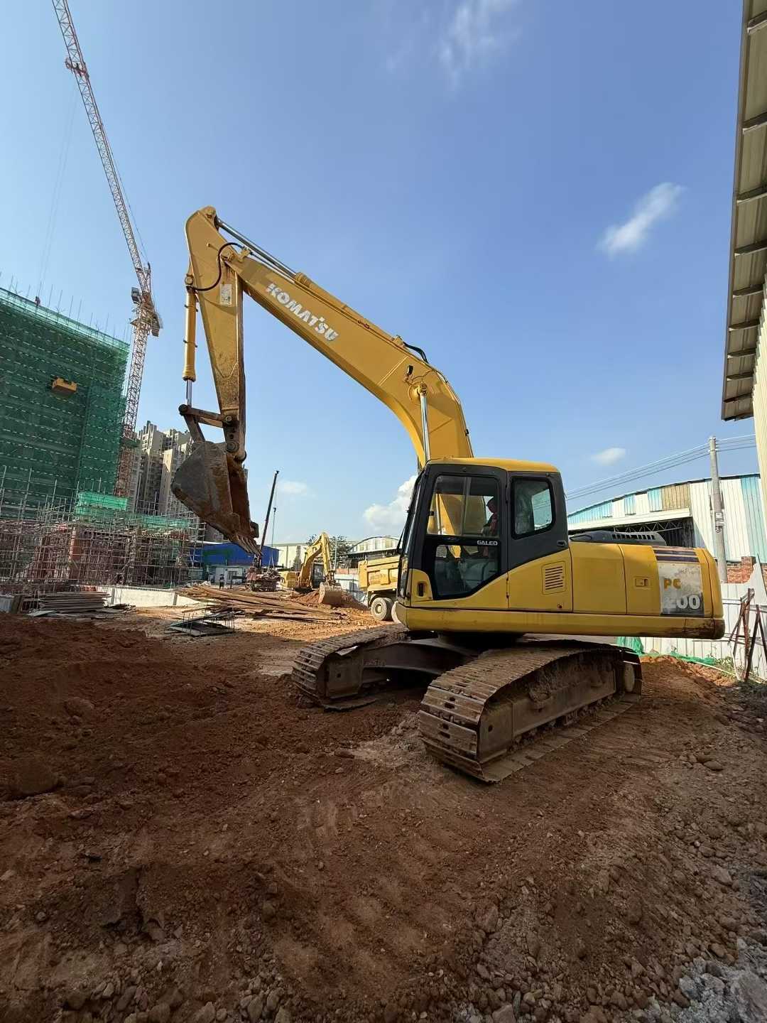 Used Komatsu PW200-7 Excavator 2016 Model