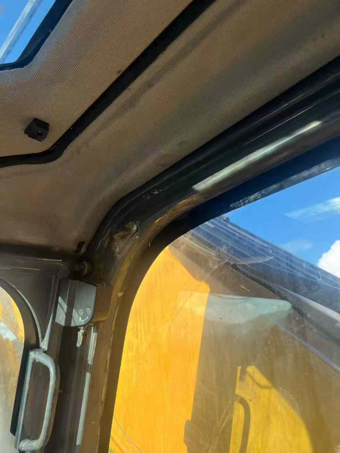 Used XCMG XE370 Excavator 2021 Model / 8