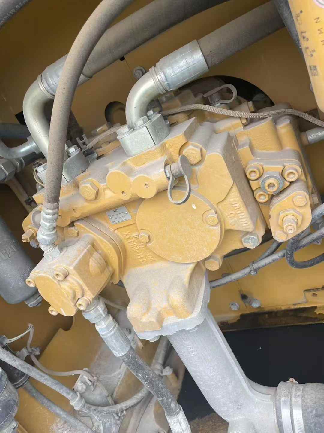 Used Caterpillar 320E Excavator 2016 Model / 5