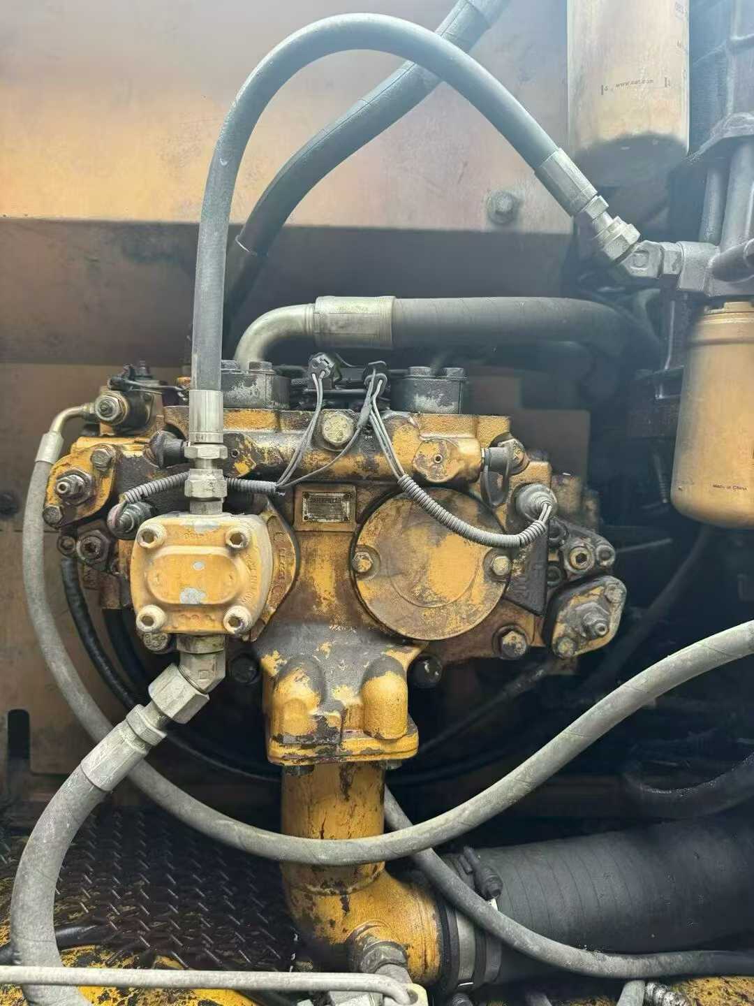 Used Caterpillar 320D Excavator 2016 Model / 5