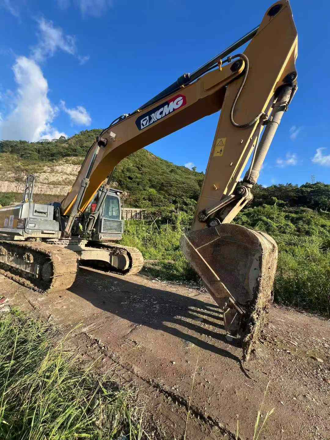 Used XCMG XE370 Excavator 2021 Model / 3