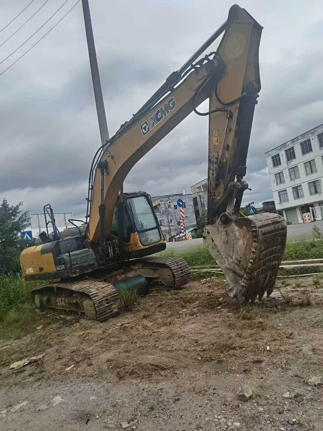 Used XCMG XE215 Excavator 2016 Model