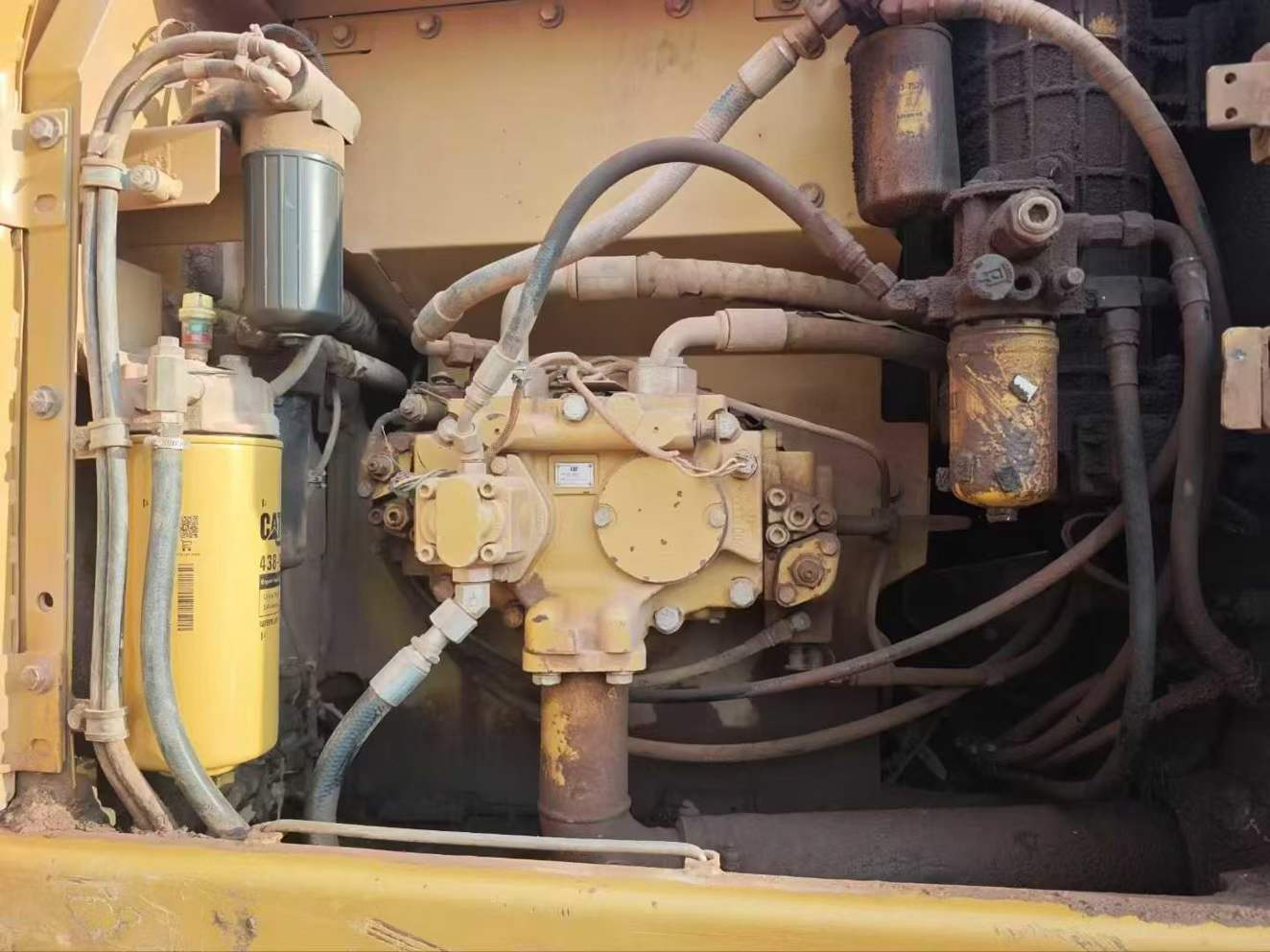 Used Caterpillar CT20 Excavator 2016 Model / 7