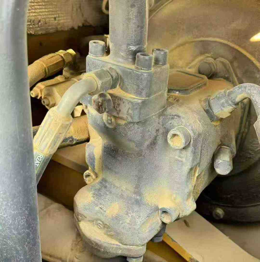 Used XCMG XE60 Excavator 2016 Model / 7