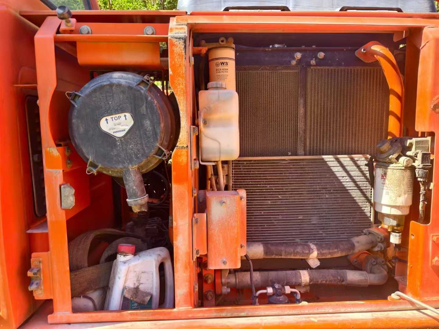 Used Doosan DX15 Excavator 2014 Model / 5