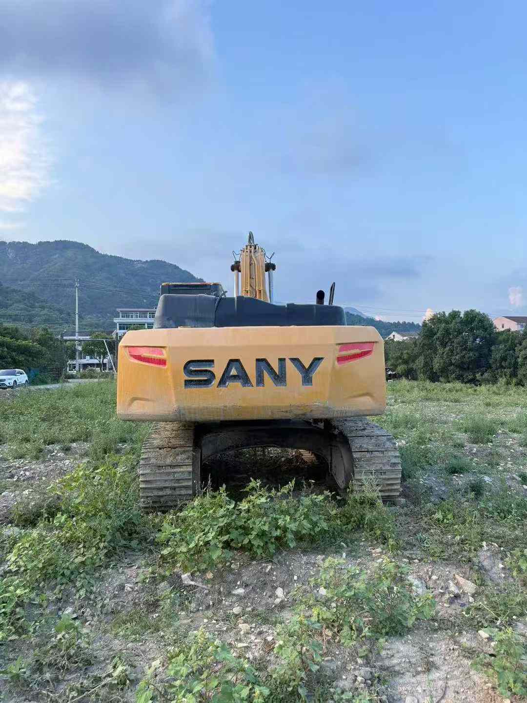 Used Sany SW305K Excavator 2016 Model / 8