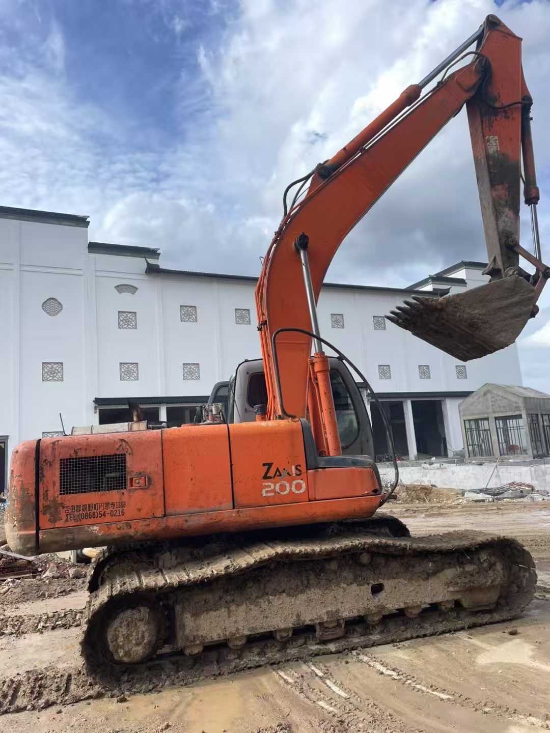 Used Hitachi ZAXIS200 Excavator 2016 Model
