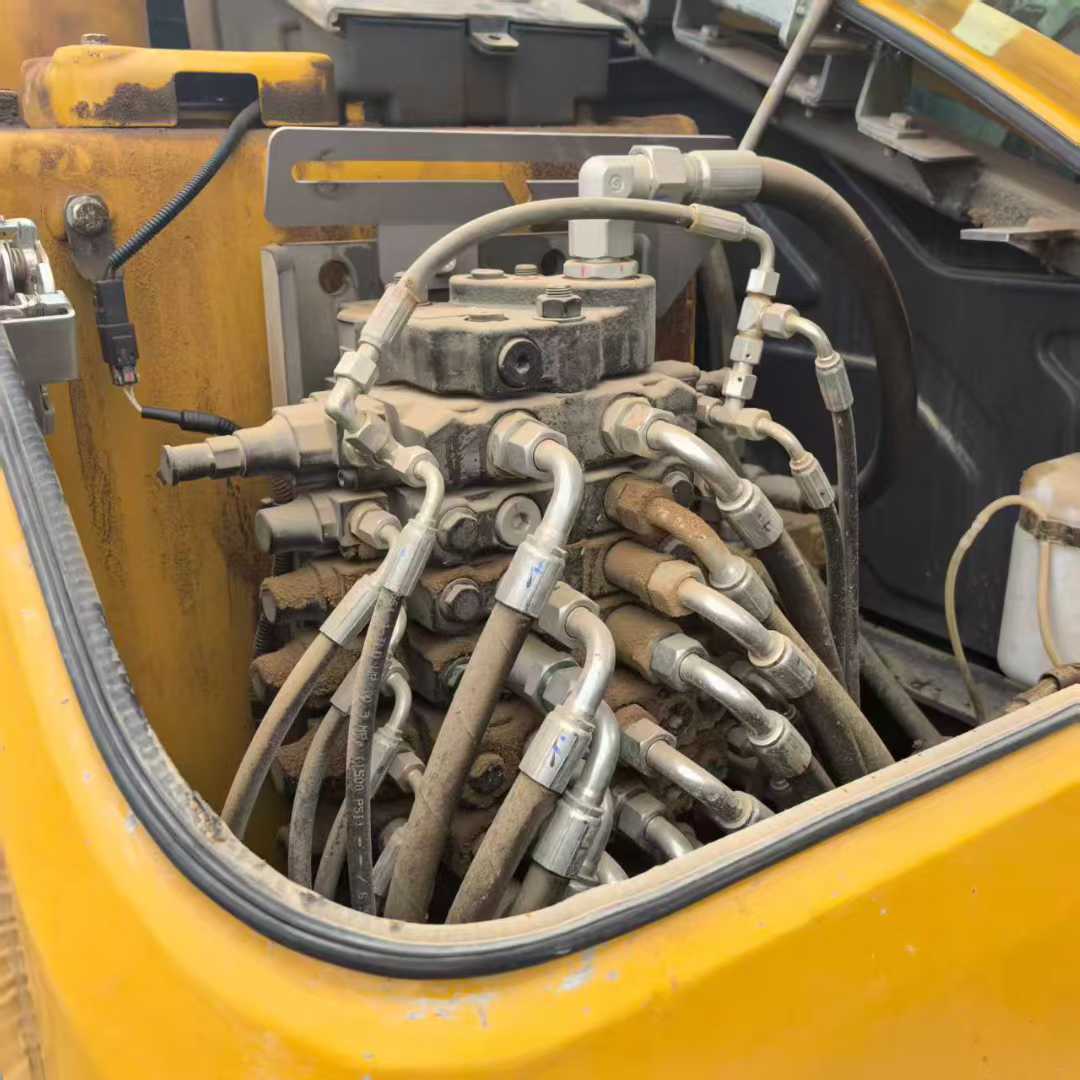 Used XCMG XE60 Excavator 2024 Model / 6