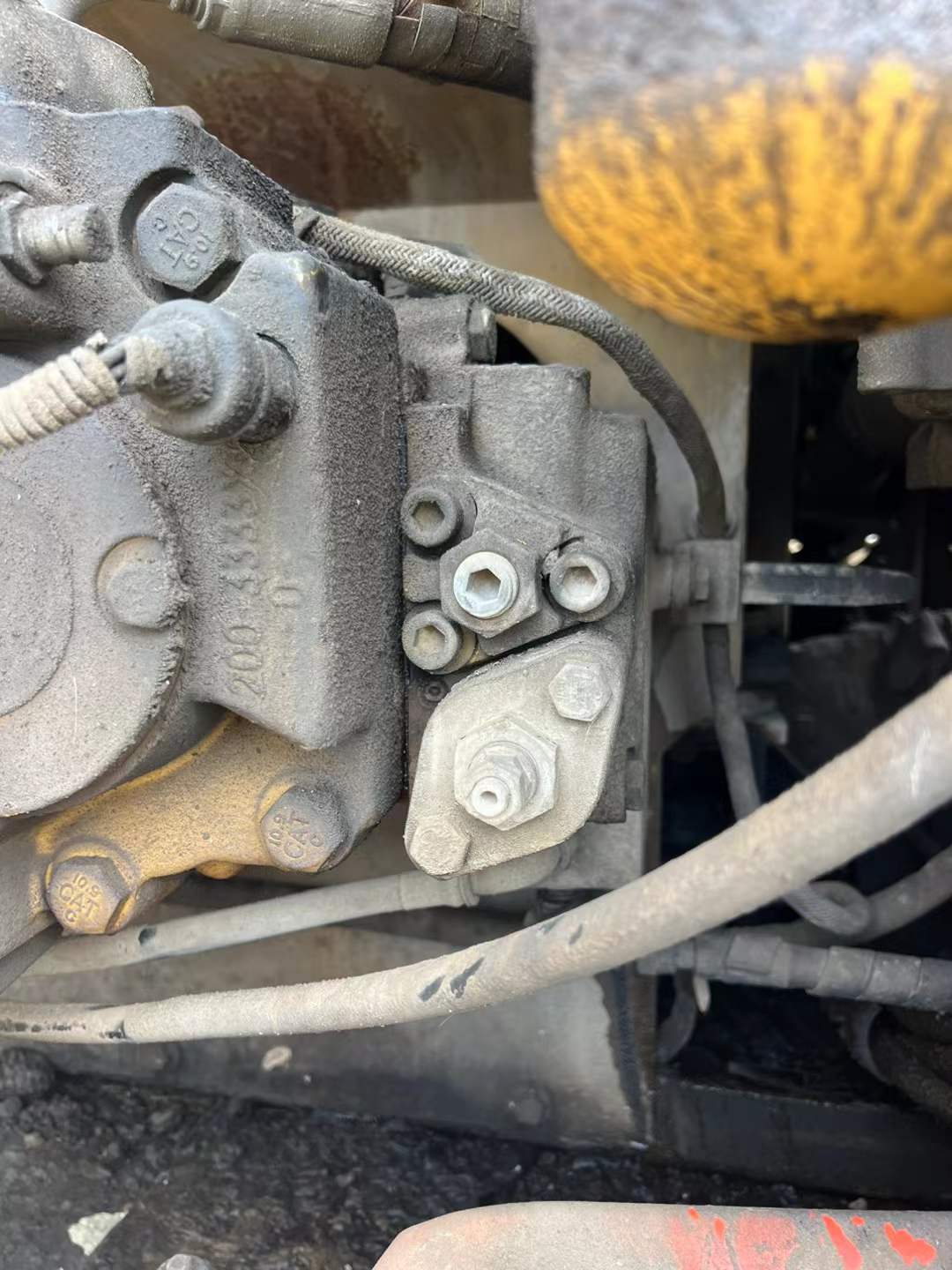 Used Caterpillar 320D Excavator 2016 Model / 3