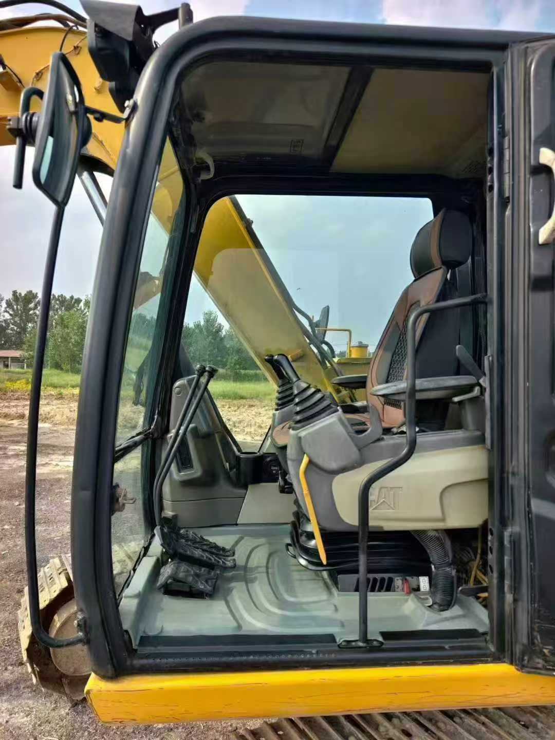 Used Caterpillar 307V2 Excavator 2016 Model / 4