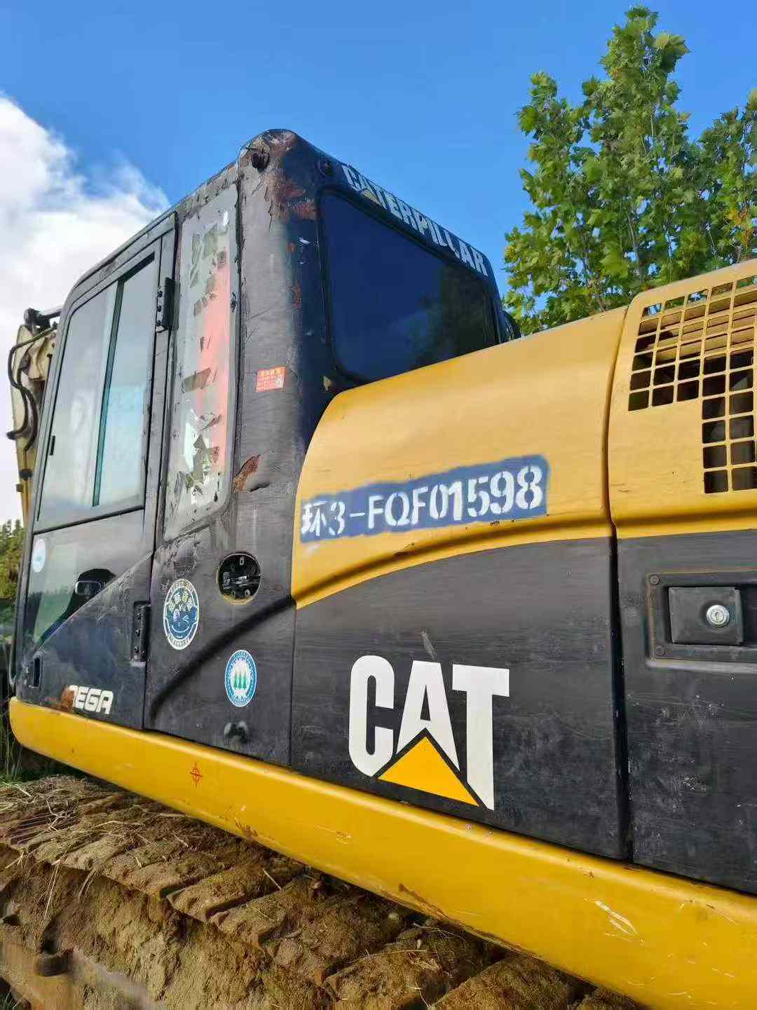 Used Caterpillar 320D Excavator 2008 Model / 3