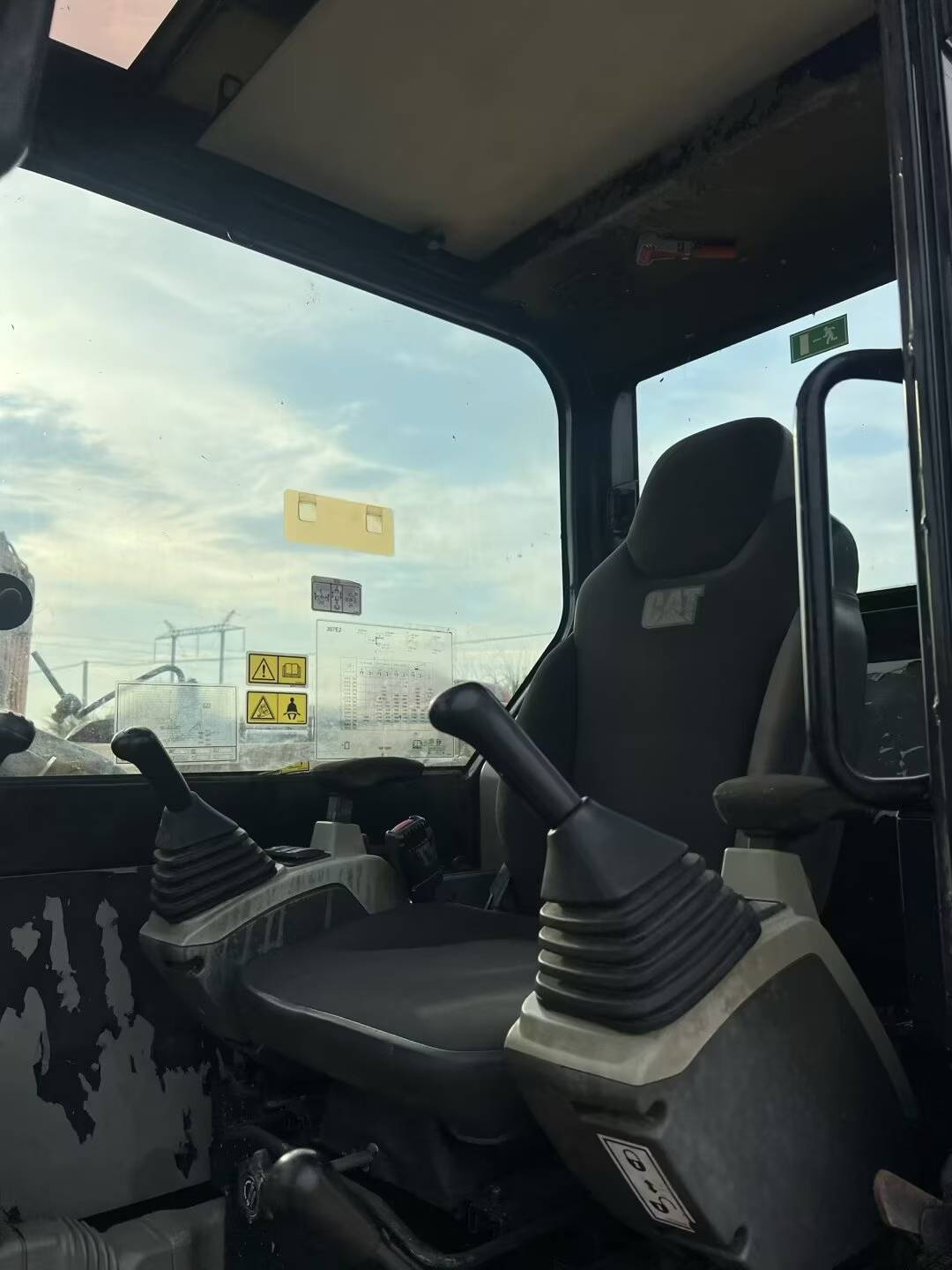 Used Caterpillar 307V2 Excavator 2016 Model / 9