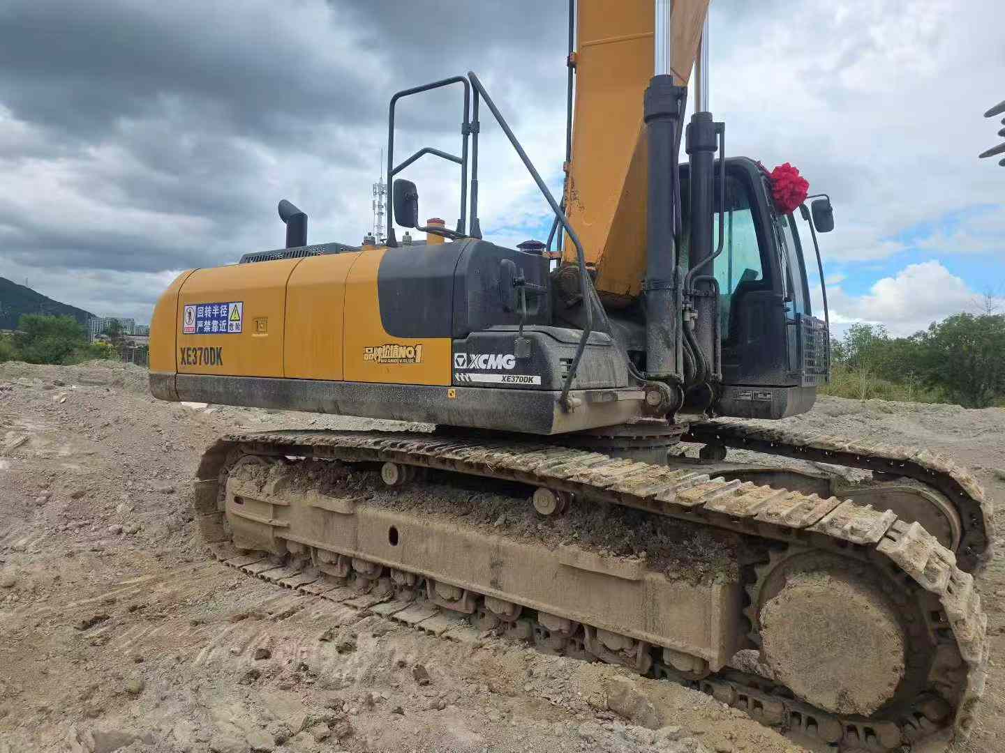 Used XCMG XE370 Excavator 2022 Model / 8