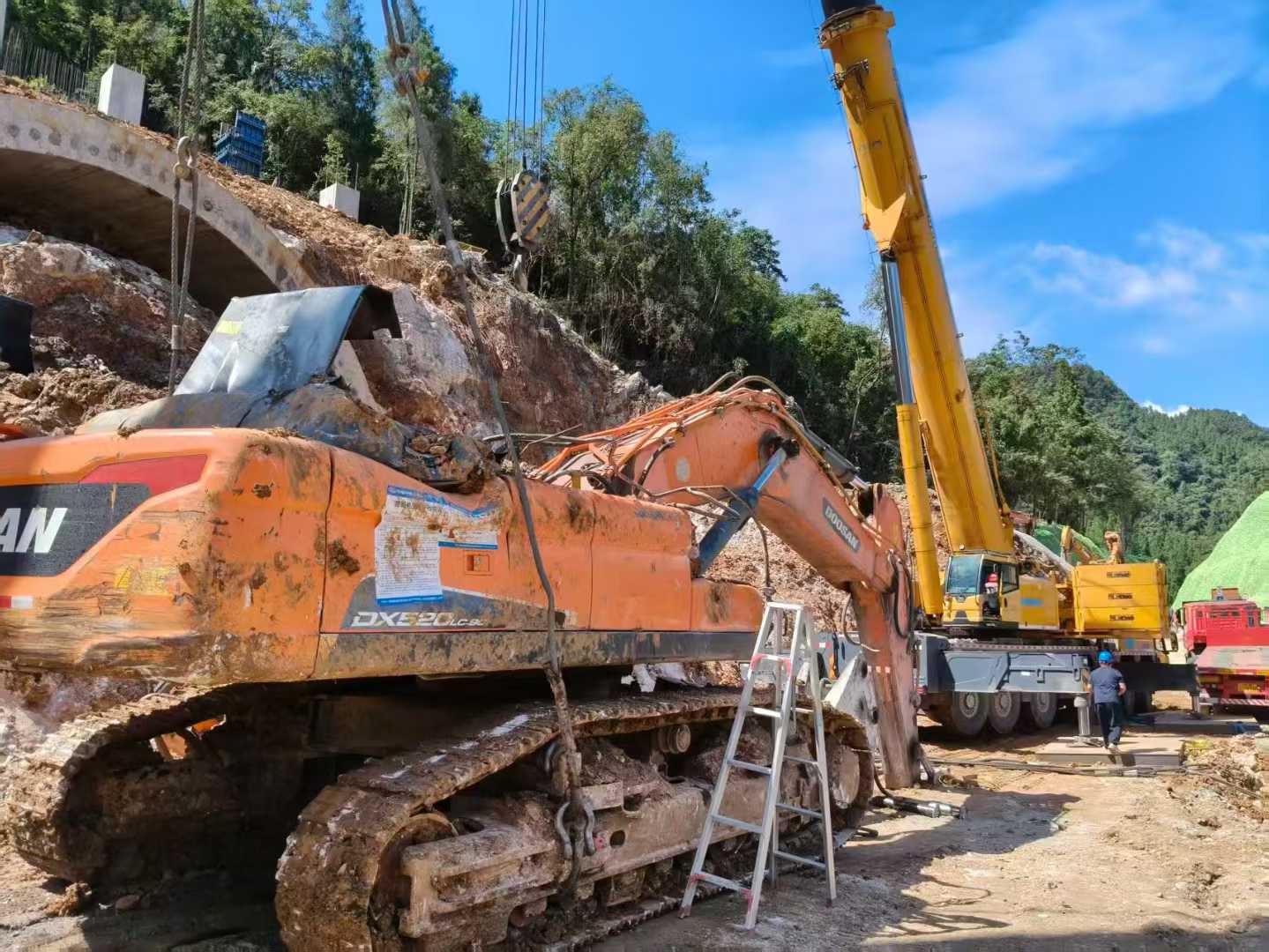 Used Doosan DX520LC Excavator 2019 Model