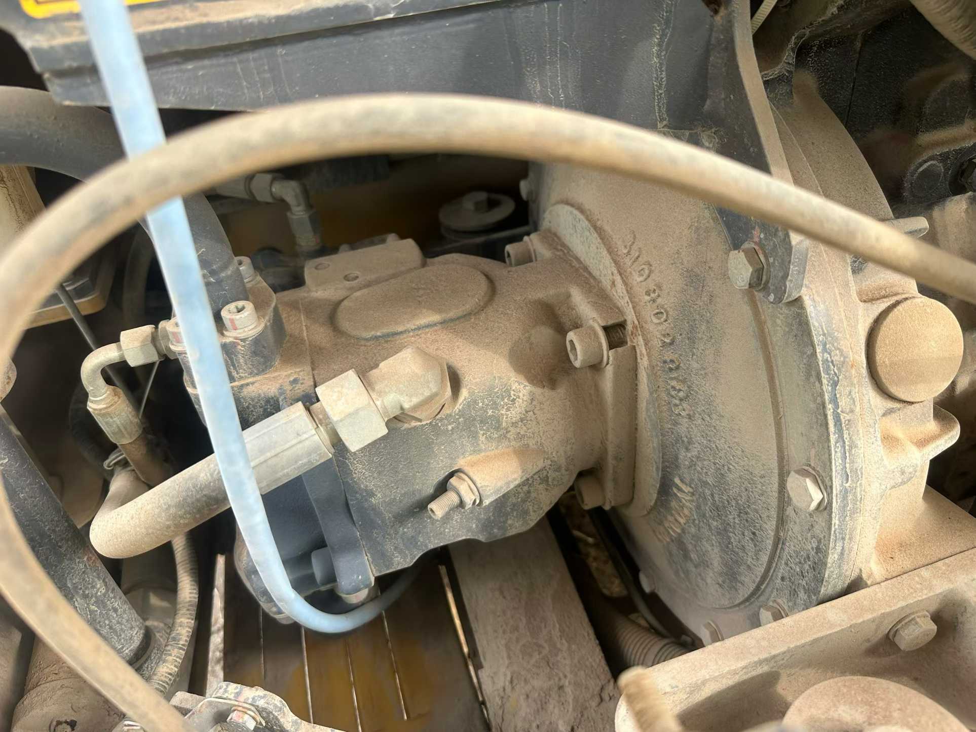 Used XCMG XE60 Excavator 2021 Model / 4