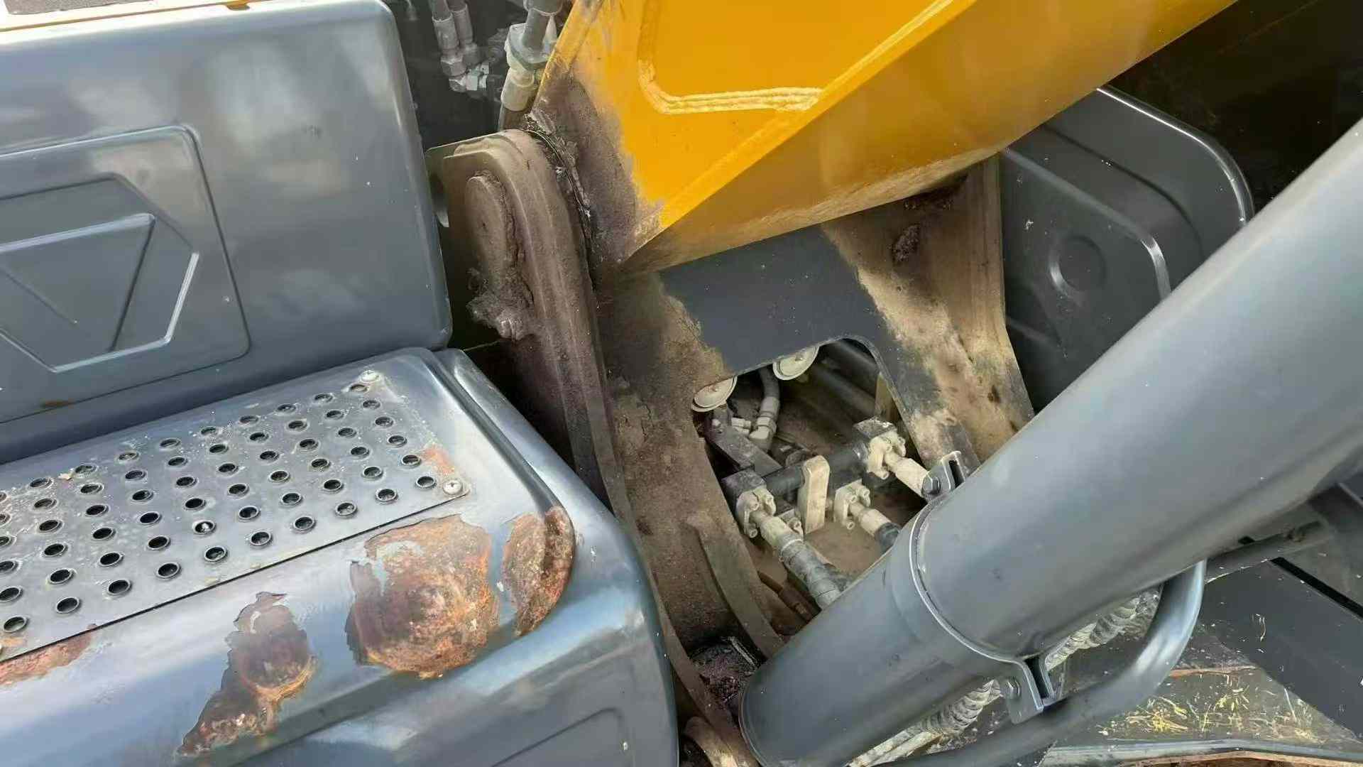 Used XCMG LW200 Excavator 2021 Model / 2