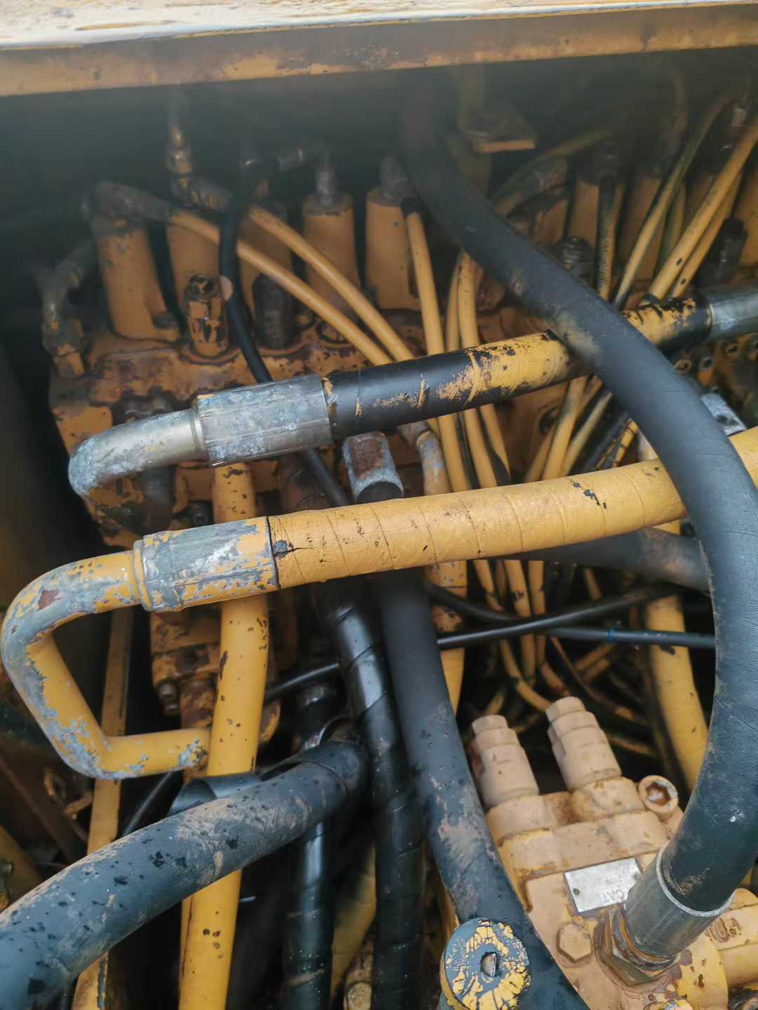 Used Caterpillar CT20 Excavator 2016 Model / 5