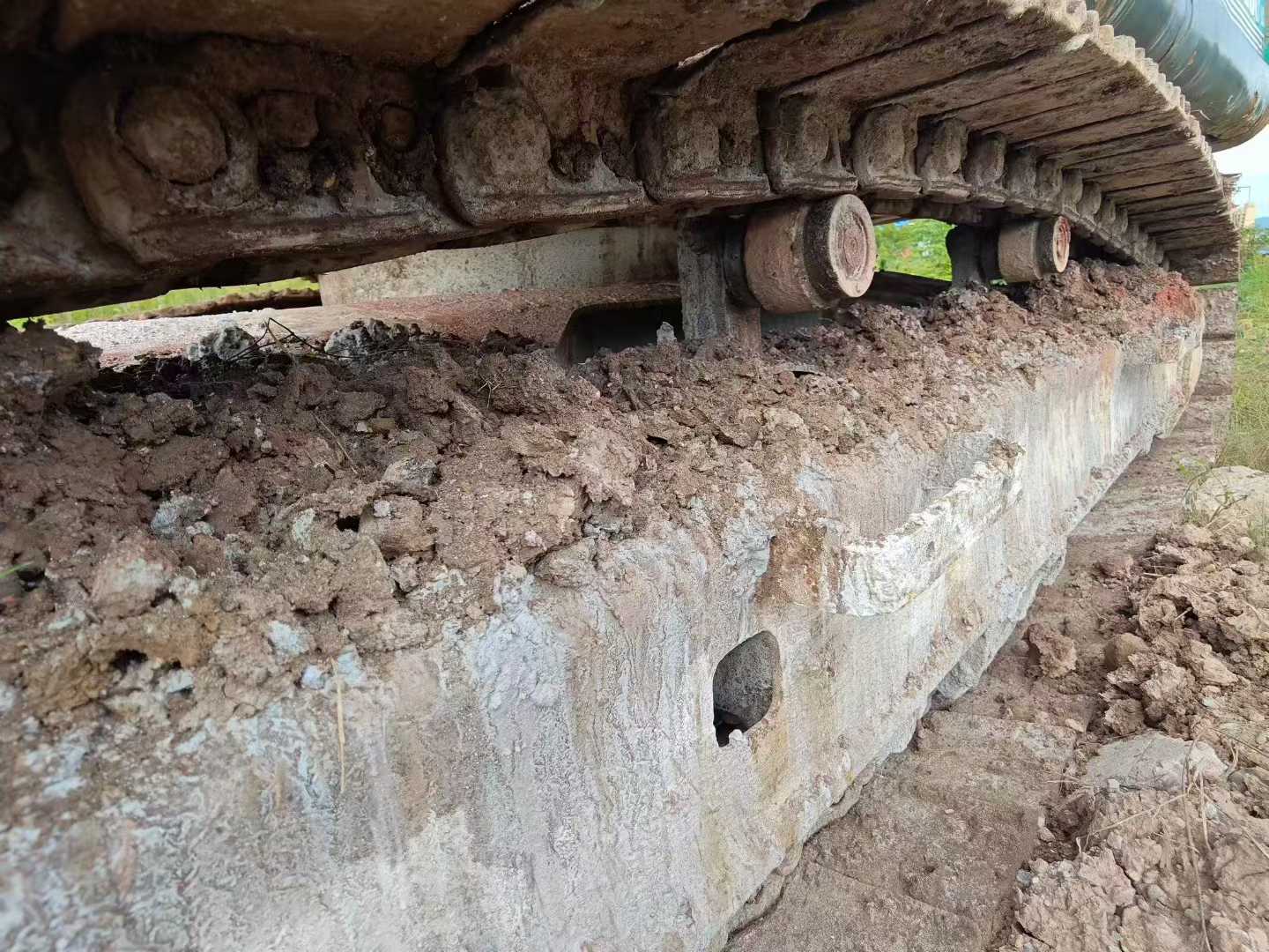 Used Kobelco SK210 Excavator 2016 Model / 9