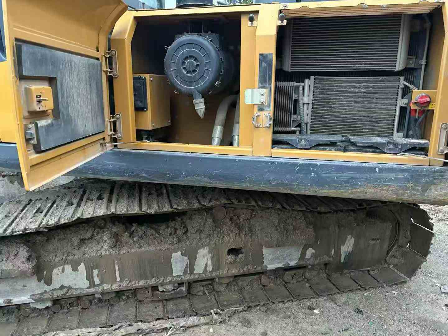 Used XCMG LW200 Excavator 2021 Model / 4