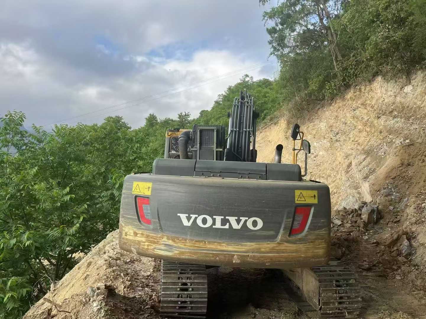 Used Volvo EW210C Excavator 2018 Model