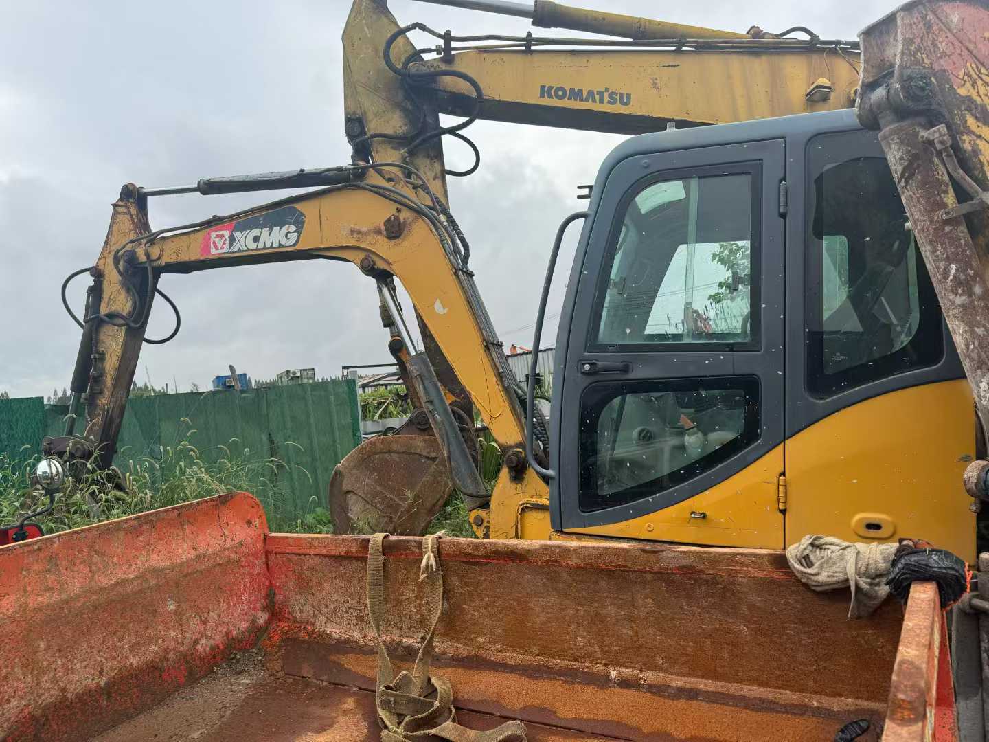 Used XCMG XE60 Excavator 2016 Model / 3