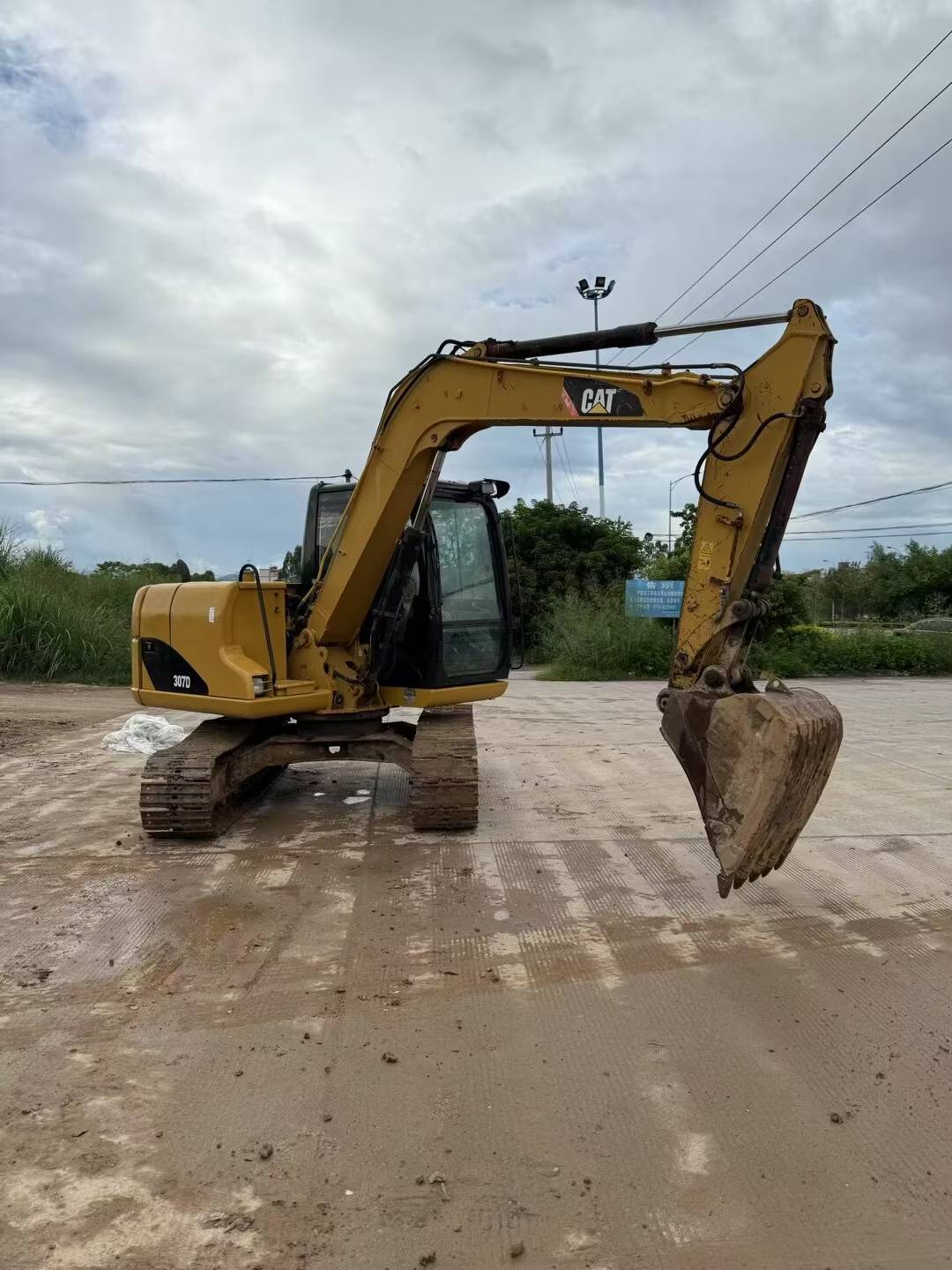 Used Caterpillar 307V2 Excavator 2016 Model / 8
