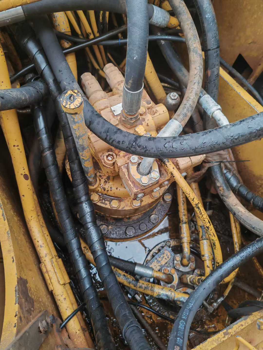 Used Caterpillar CT20 Excavator 2016 Model / 7