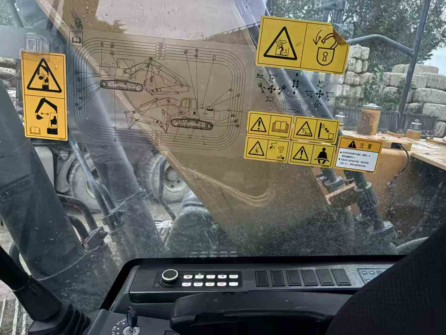 Used XCMG LW200 Excavator 2021 Model / 9