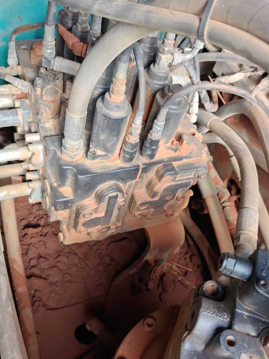 Used Kobelco SK210 Excavator 2016 Model / 7