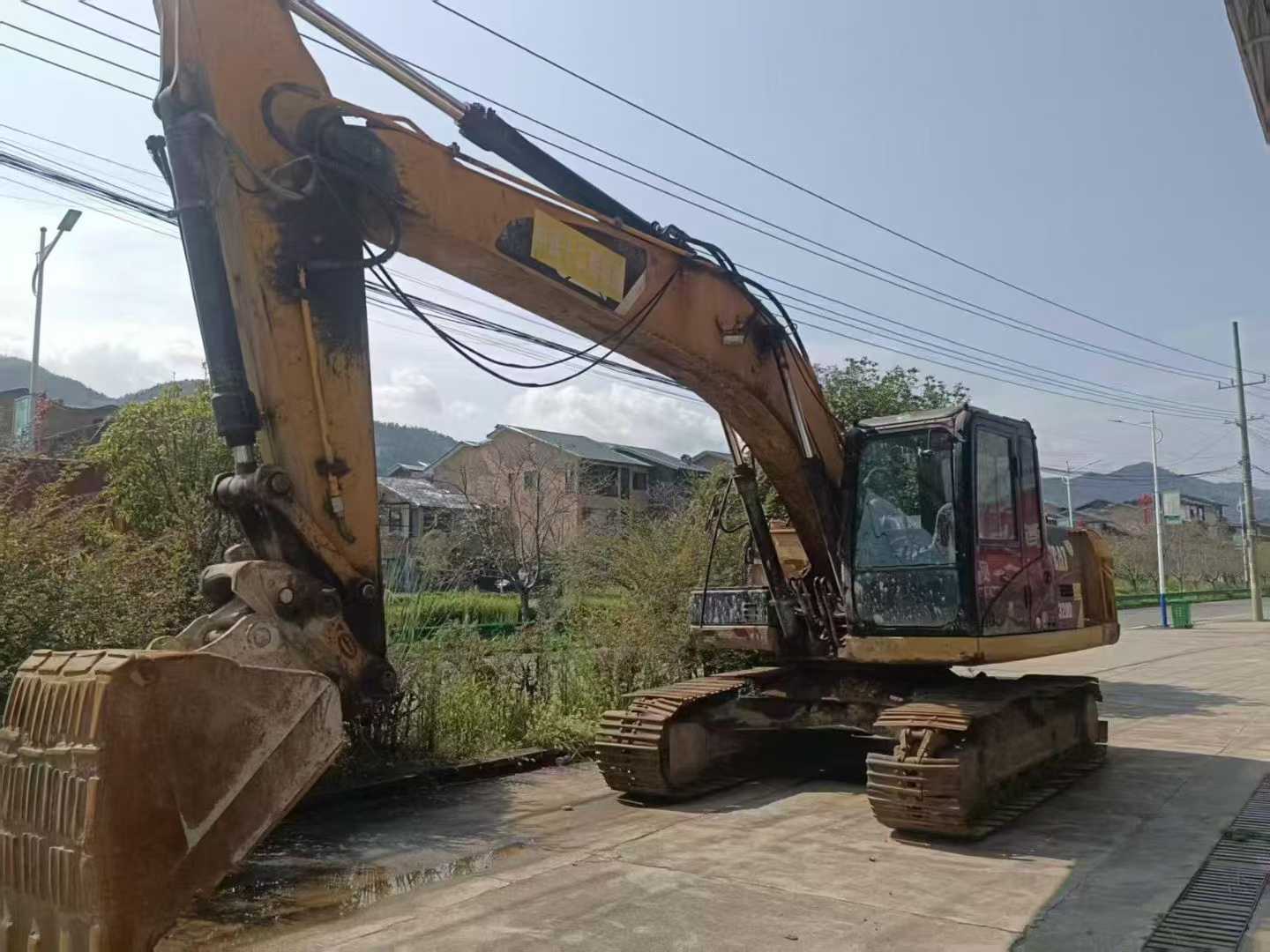 Used Caterpillar CT20 Excavator 2016 Model / 5