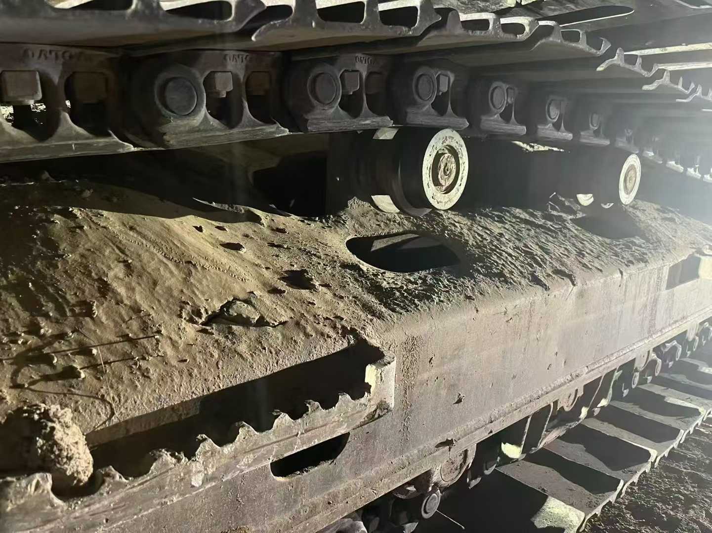 Used Volvo EW210C Excavator 2018 Model / 6