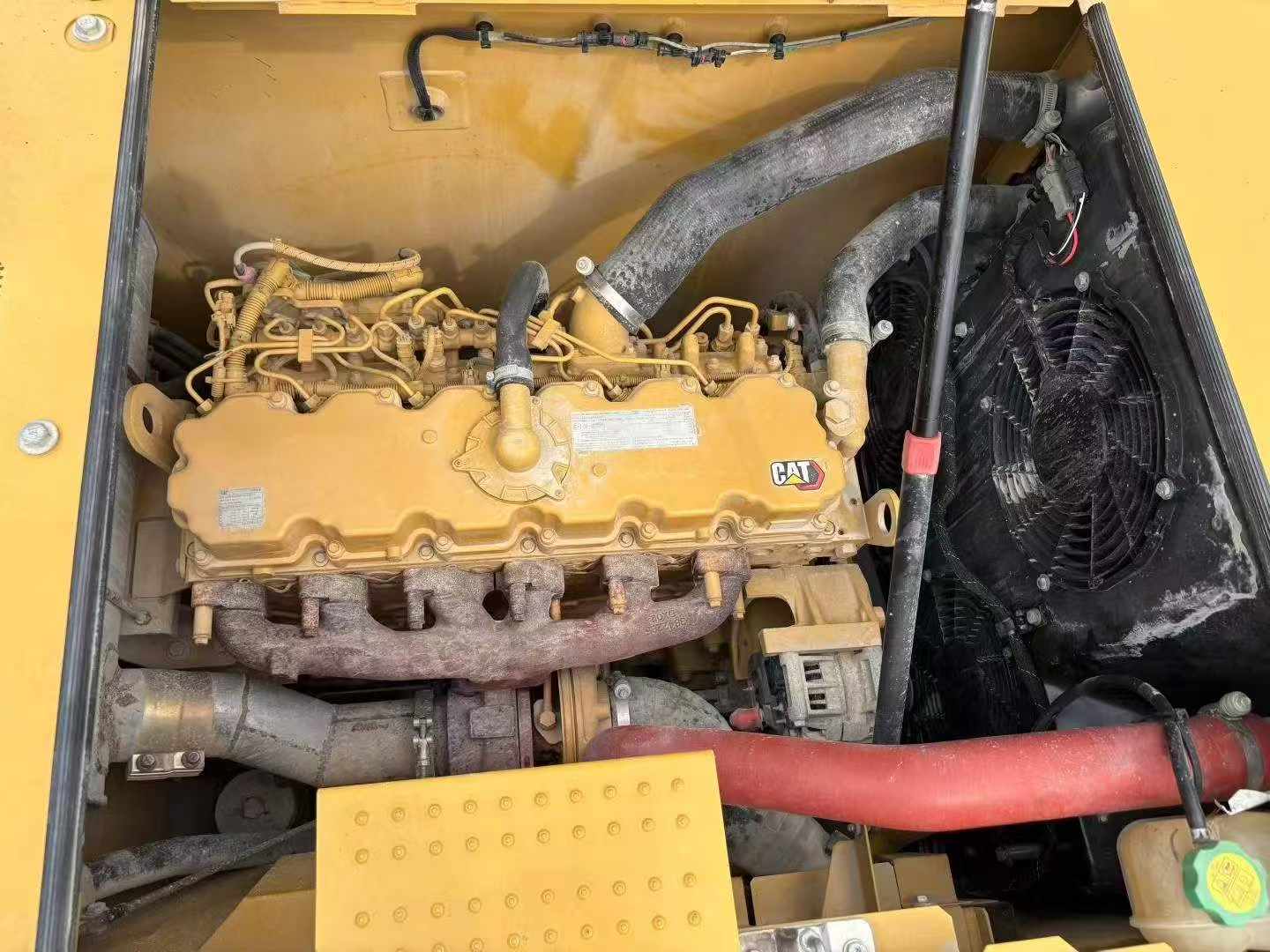 Used Caterpillar 323 Excavator 2020 Model / 8