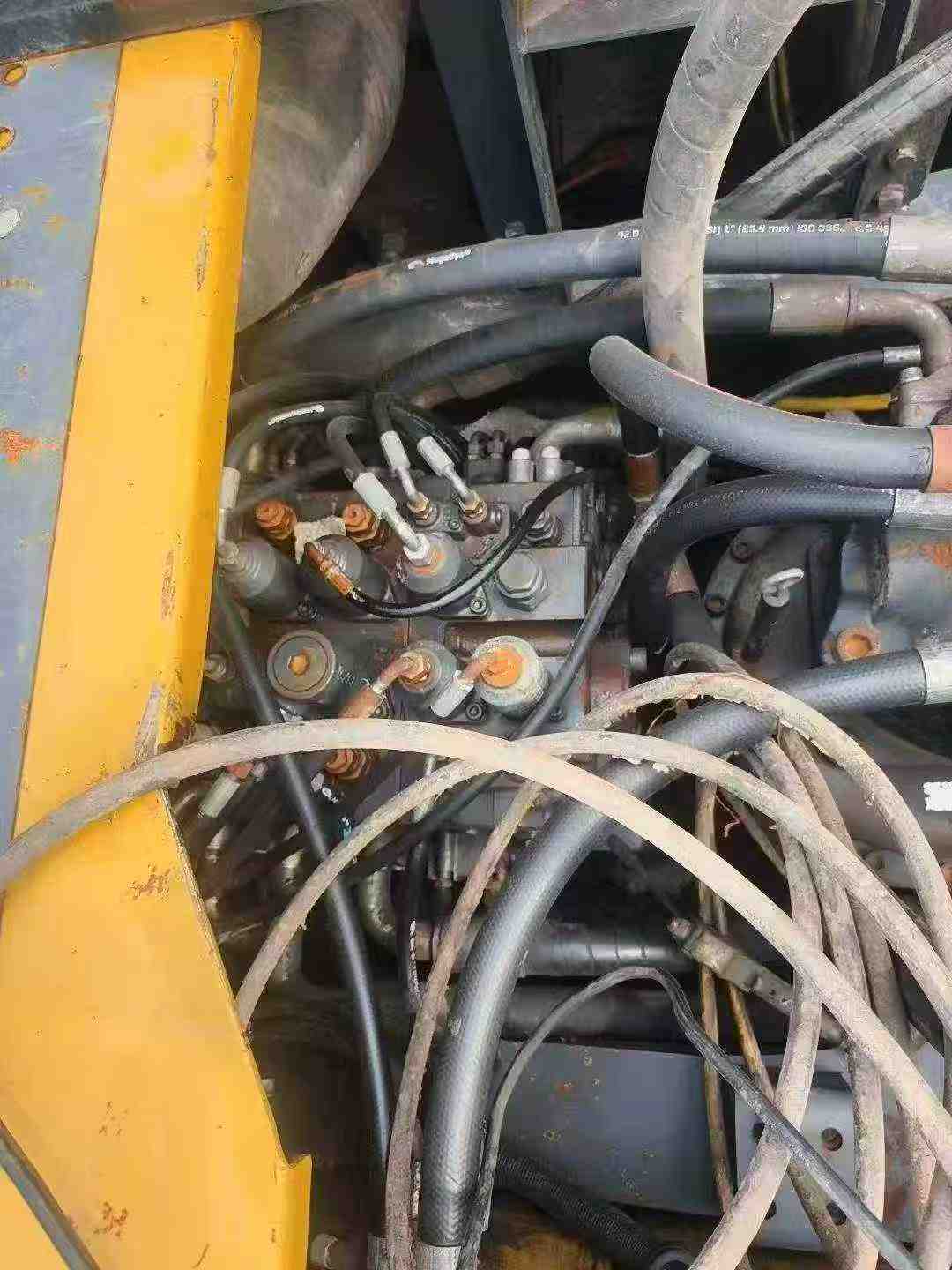 Used XCMG LW200 Excavator 2019 Model / 7