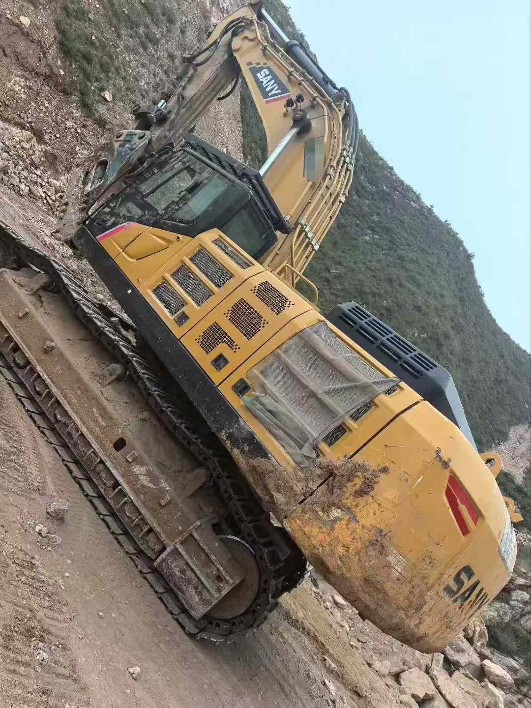 Used Sany SY650H Excavator 2020 Model / 4