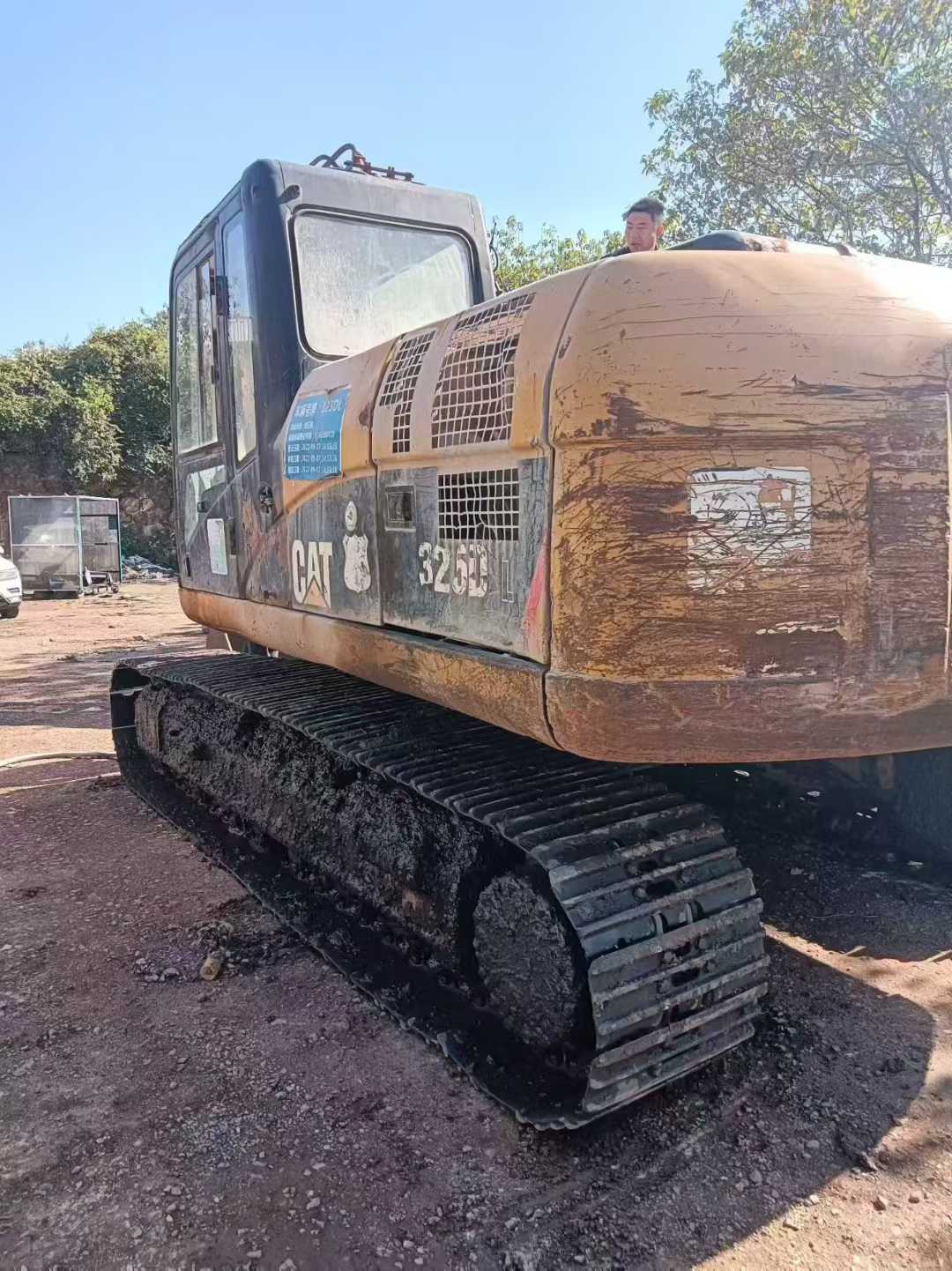 Used Caterpillar 323DL Excavator 2011 Model / 3