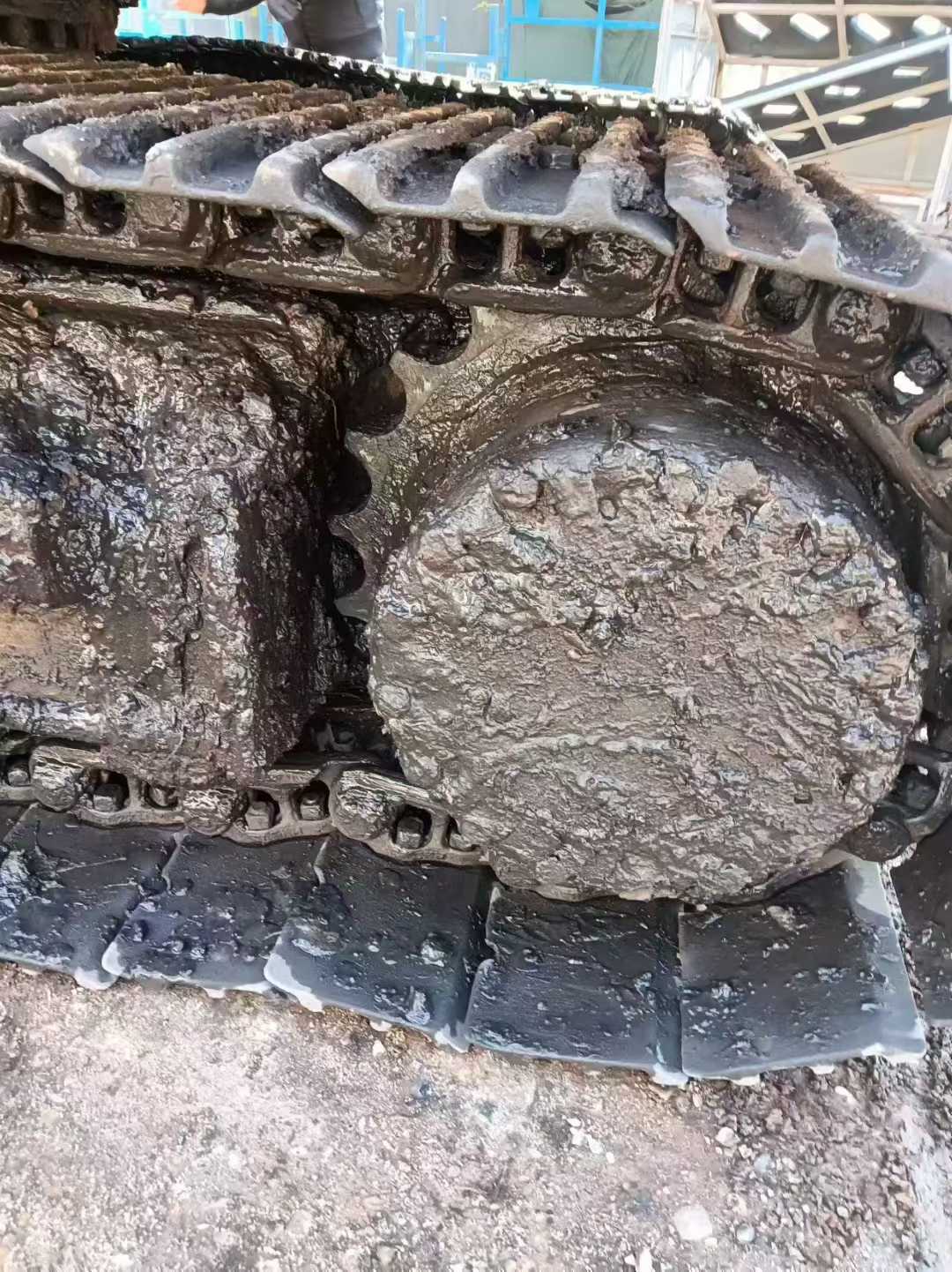 Used Caterpillar 323DL Excavator 2011 Model / 8