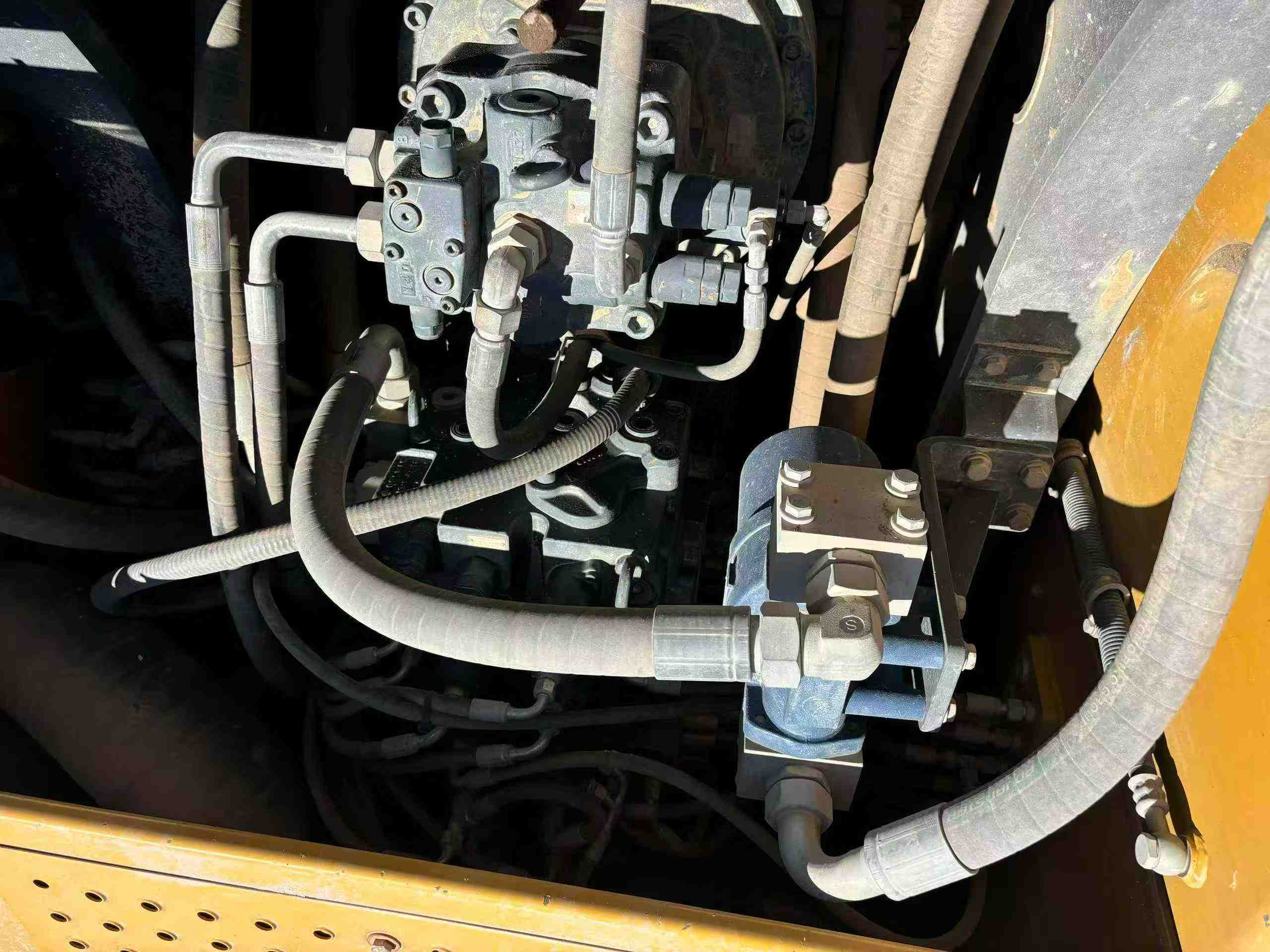 Used XCMG XE80 Excavator 2022 Model / 7