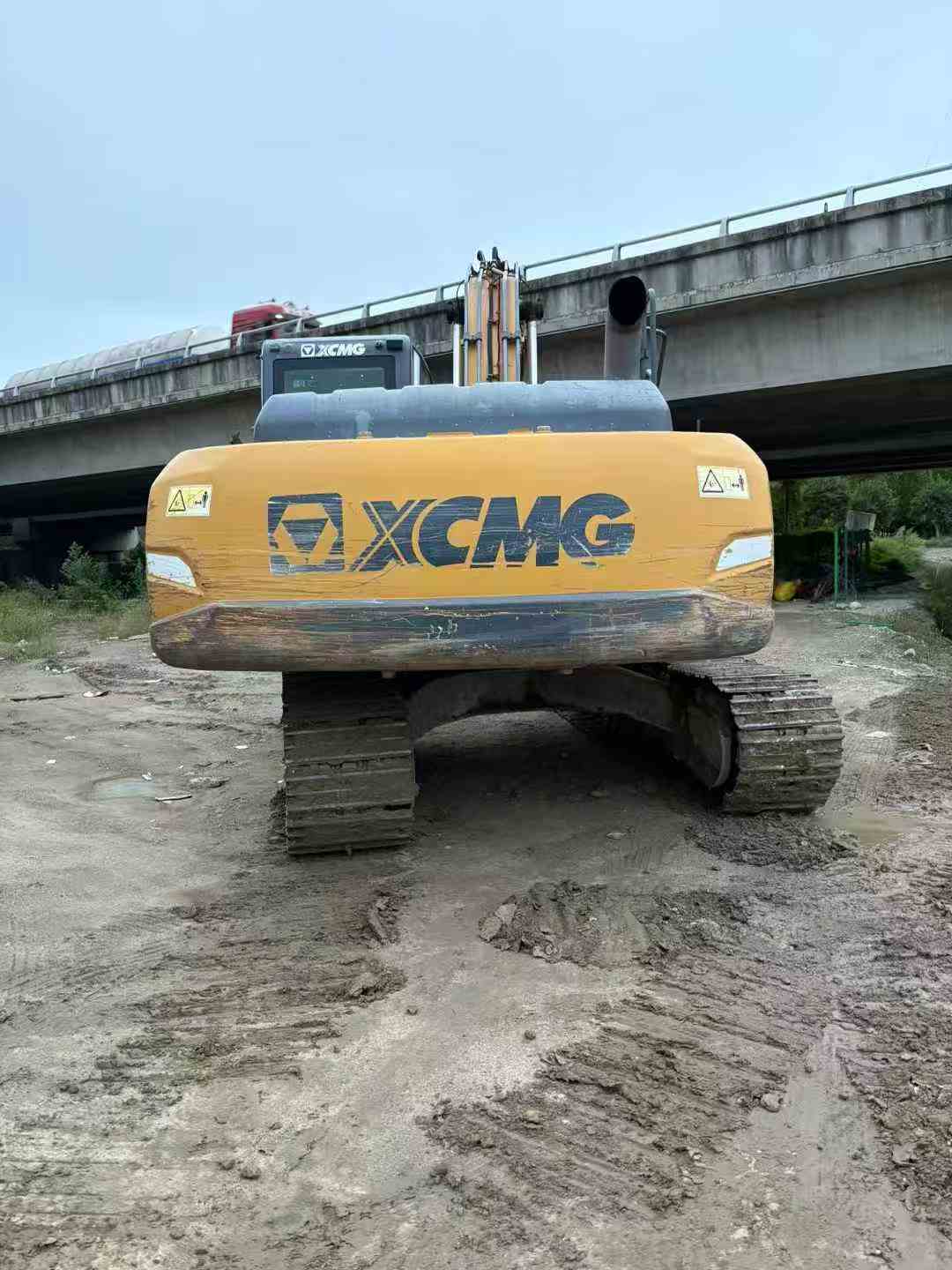 Used XCMG LW200 Excavator 2021 Model / 3