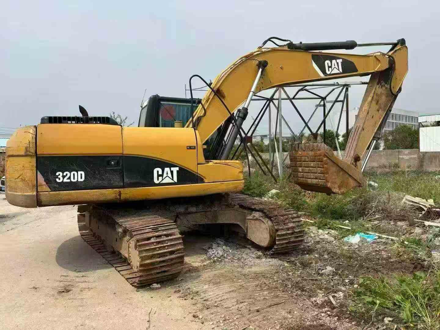 Used Caterpillar CT20 Excavator 2010 Model / 9